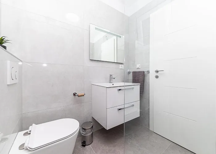 Beautiful In Okrug Gornji Trogir