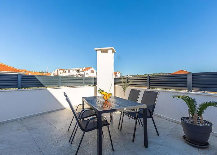 Beautiful In Okrug Gornji Trogir